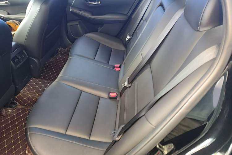 Used Nissan Sylphy 2021 1.6L XL CVT Enjoyment Edition Left Rear Seat