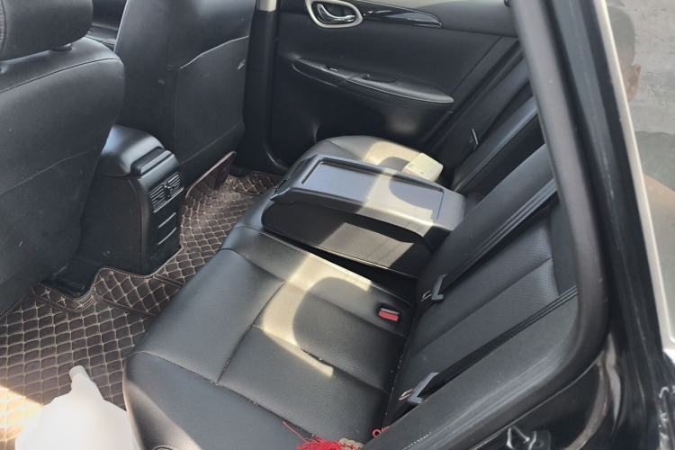 Used Nissan Sylphy 2021 Classic 1.6XL CVT Luxury Edition Left Rear Seat