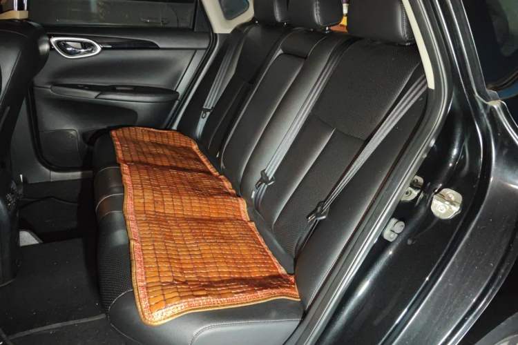 Used Nissan Sylphy 2021 Classic 1.6XL CVT Luxury Edition Left Rear Seat