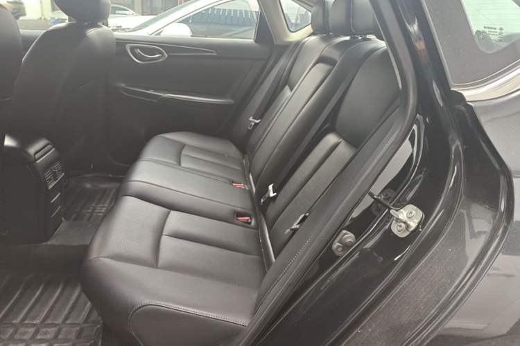 Used Nissan Sylphy 2021 Classic 1.6XL CVT Luxury Edition Left Rear Seat