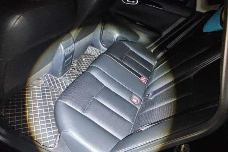 Used Nissan Sylphy 2021 Classic 1.6XL CVT Luxury Edition Left Rear Seat