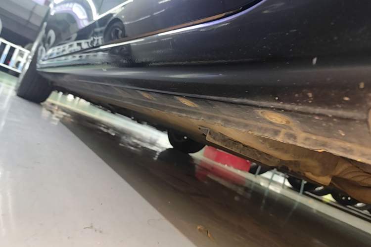 Used Nissan Sylphy 2021 Classic 1.6XL CVT Luxury Edition Left Side Sill