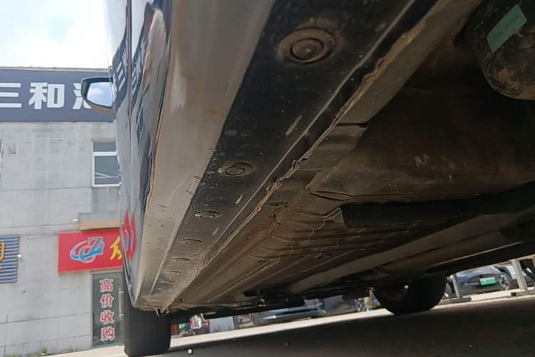 Used Nissan Sylphy 2021 Classic 1.6XE CVT Comfort Edition Left Side Sill