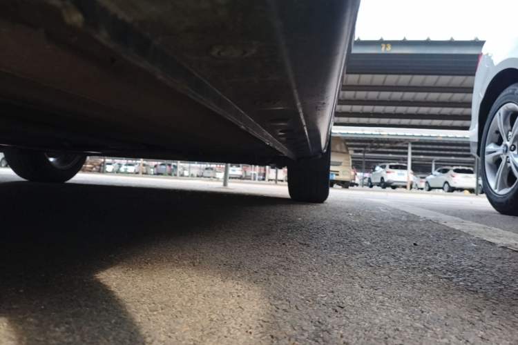 Used Nissan Sylphy 2021 Classic 1.6XL CVT Luxury Edition Left Side Sill