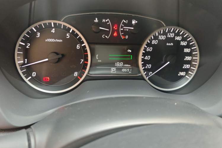 Used Nissan Sylphy 2021 Classic 1.6XL CVT Luxury Edition Odometer Close Up