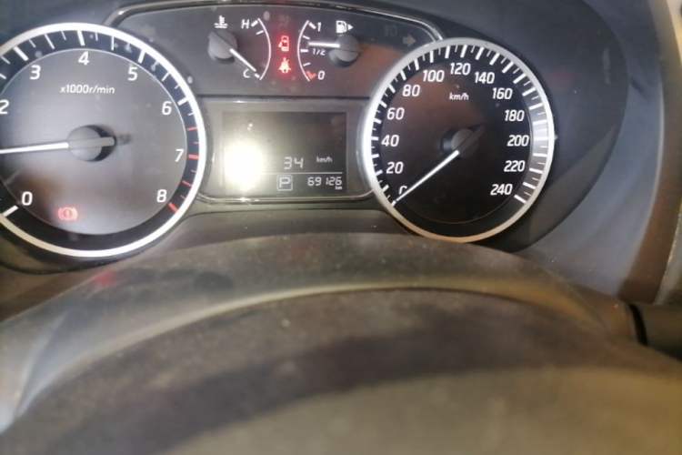 Used Nissan Sylphy 2021 Classic 1.6XL CVT Luxury Edition Odometer Close Up