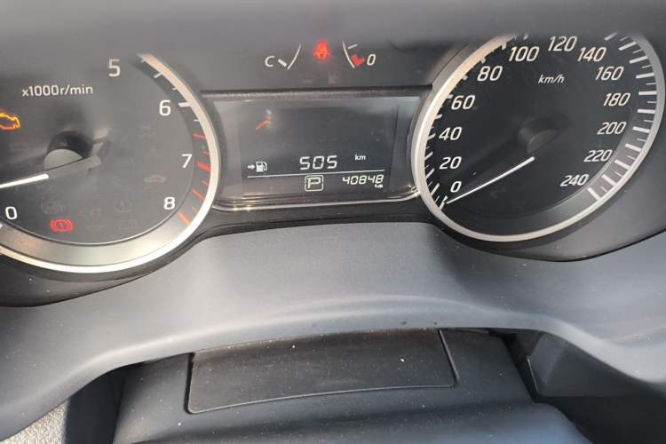 Used Nissan Sylphy 2021 Classic 1.6XE CVT Comfort Edition Odometer Close Up