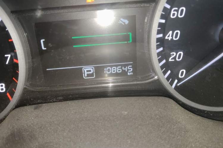 Used Nissan Sylphy 2021 Classic 1.6XE CVT Comfort Edition Odometer Close Up