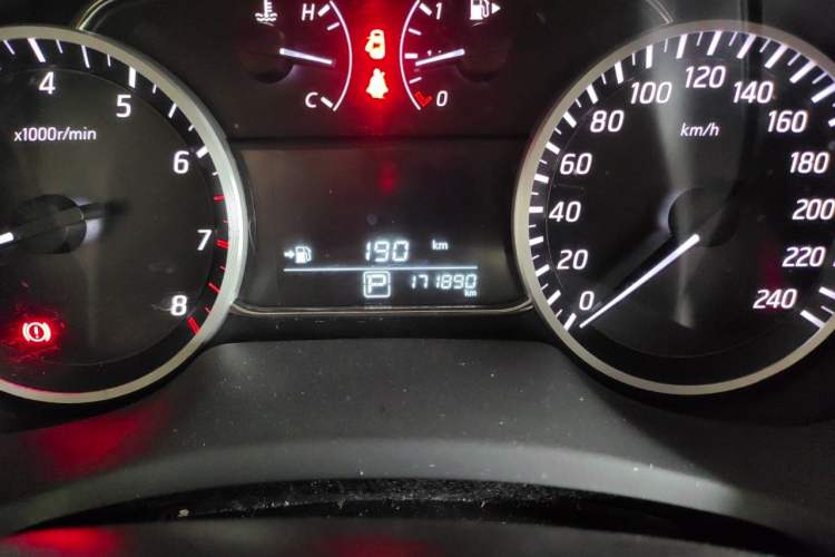 Used Nissan Sylphy 2021 Classic 1.6XE CVT Comfort Edition Odometer Close Up