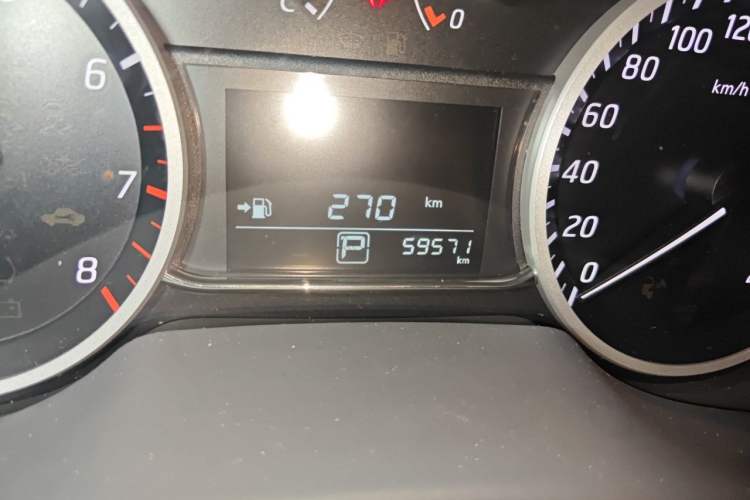 Used Nissan Sylphy 2021 Classic 1.6XL CVT Luxury Edition Odometer Close Up