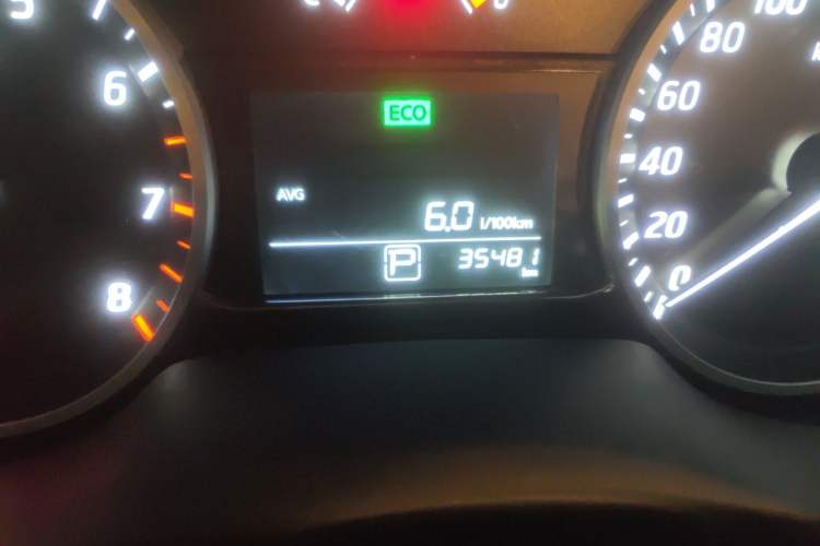 Used Nissan Sylphy 2021 Classic 1.6XE CVT Comfort Edition Odometer Close Up