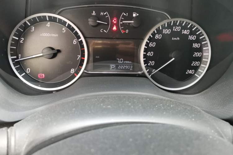 Used Nissan Sylphy 2021 Classic 1.6XL CVT Luxury Edition Odometer Close Up