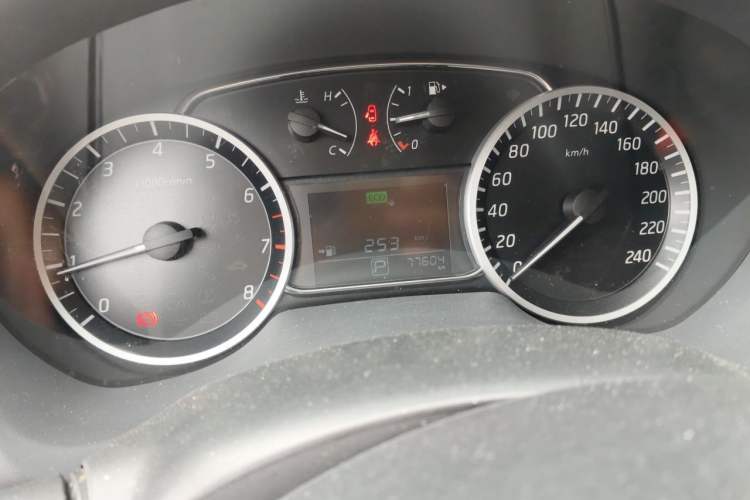 Used Nissan Sylphy 2021 Classic 1.6XL CVT Luxury Edition Odometer Close Up