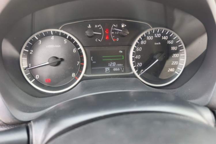 Used Nissan Sylphy 2021 Classic 1.6XE CVT Comfort Edition Odometer Close Up