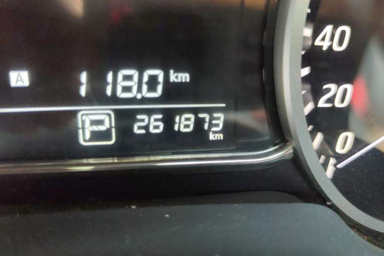 Used Nissan Sylphy 2021 Classic 1.6XE CVT Comfort Edition Odometer Close Up