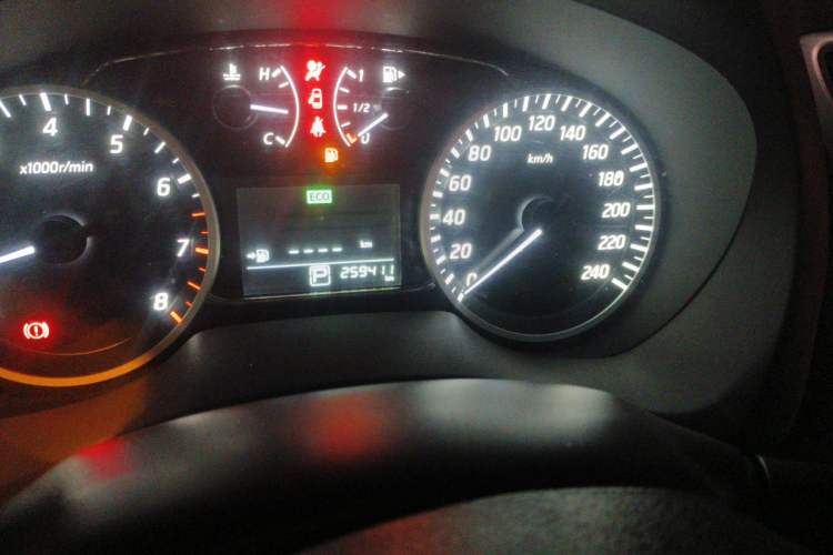 Used Nissan Sylphy 2021 Classic 1.6XL CVT Luxury Edition Odometer Close Up