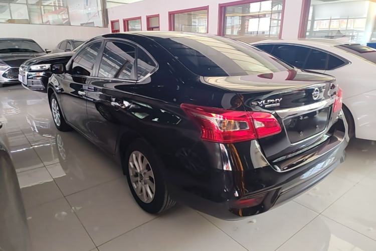 Used Nissan Sylphy 2021 Classic 1.6XL CVT Luxury Edition Rear Left 45 Deg