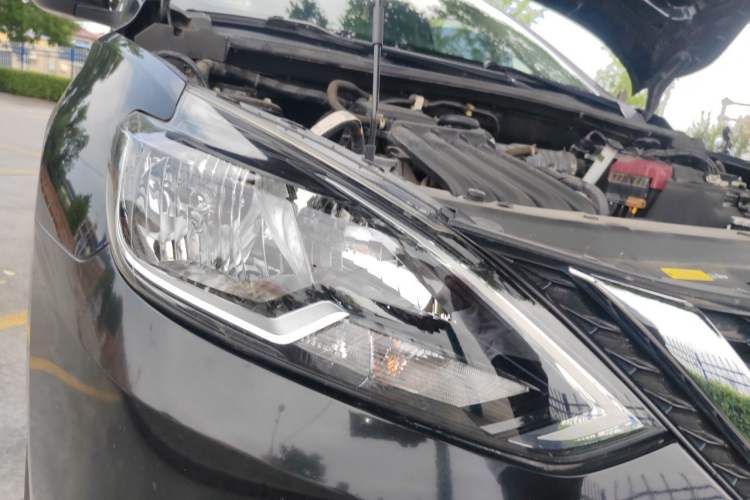 Used Nissan Sylphy 2021 Classic 1.6XE CVT Comfort Edition Right Front Headlight