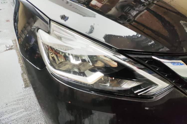 Used Nissan Sylphy 2021 Classic 1.6XL CVT Luxury Edition Right Front Headlight