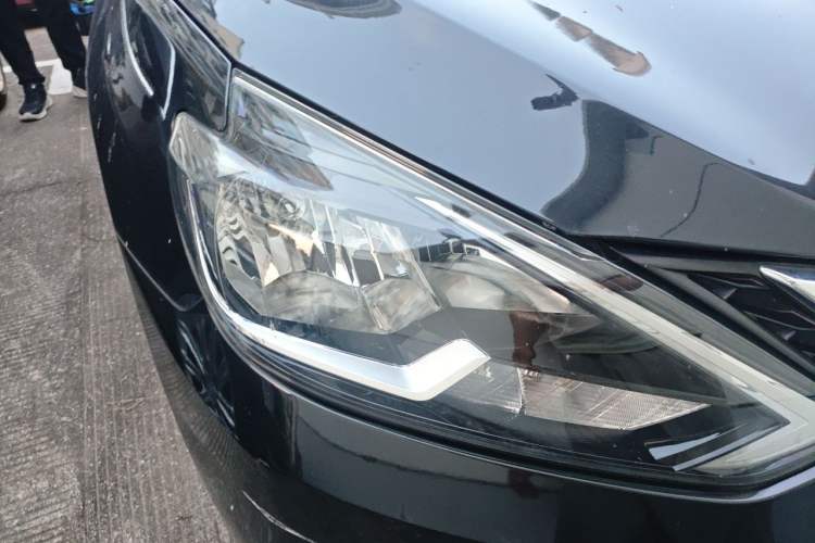 Used Nissan Sylphy 2021 Classic 1.6XL CVT Luxury Edition Right Front Headlight
