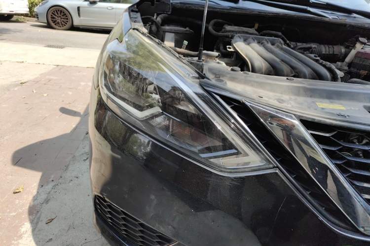 Used Nissan Sylphy 2021 Classic 1.6XE CVT Comfort Edition Right Front Headlight