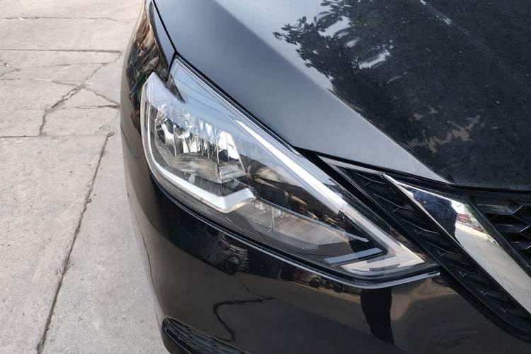 Used Nissan Sylphy 2021 Classic 1.6XE CVT Comfort Edition Right Front Headlight