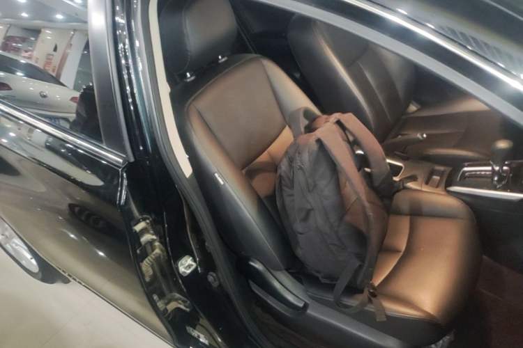 Used Nissan Sylphy 2021 Classic 1.6XL CVT Luxury Edition Right Front Seat