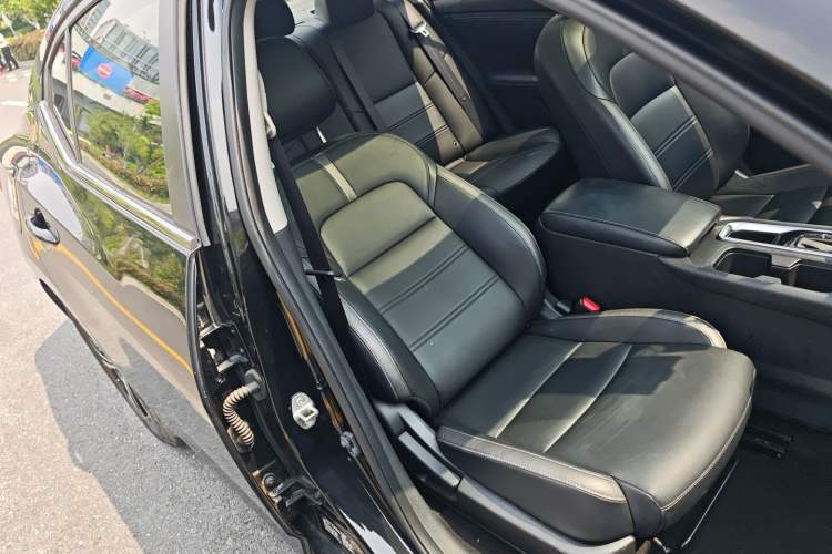 Used Nissan Sylphy 2021 1.6L XL CVT Enjoyment Edition Right Front Seat