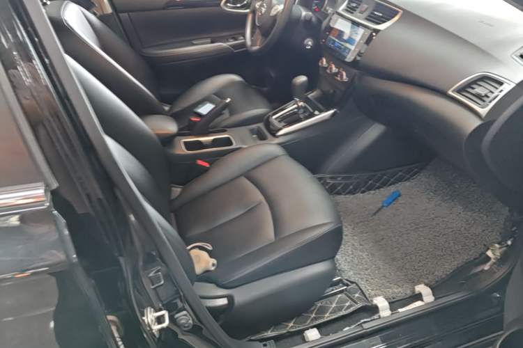 Used Nissan Sylphy 2021 Classic 1.6XL CVT Luxury Edition Right Front Seat