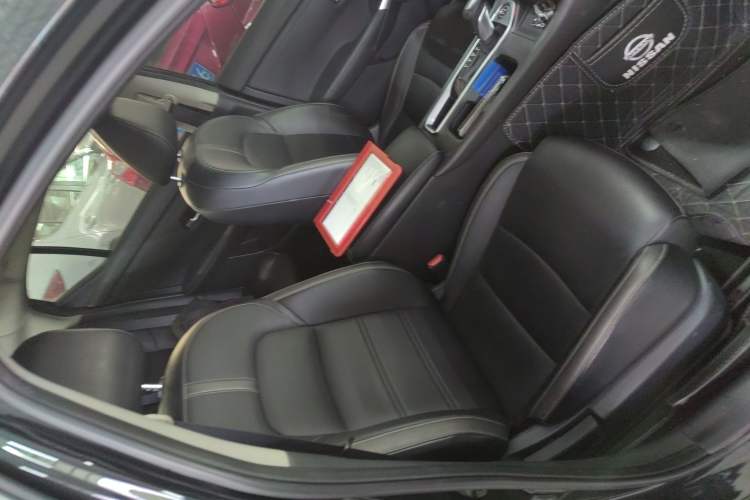 Used Nissan Sylphy 2021 1.6L XL CVT Enjoyment Edition Right Front Seat