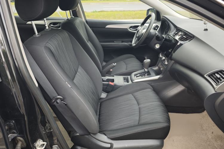 Used Nissan Sylphy 2021 Classic 1.6XE CVT Comfort Edition Right Front Seat