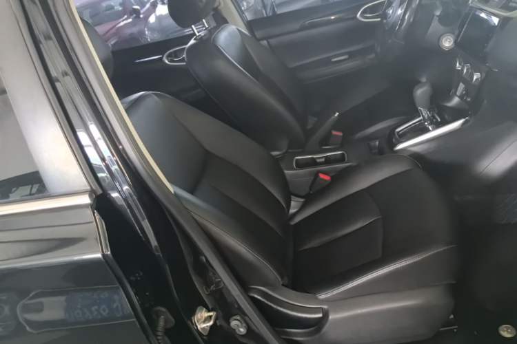 Used Nissan Sylphy 2021 Classic 1.6XL CVT Luxury Edition Right Front Seat