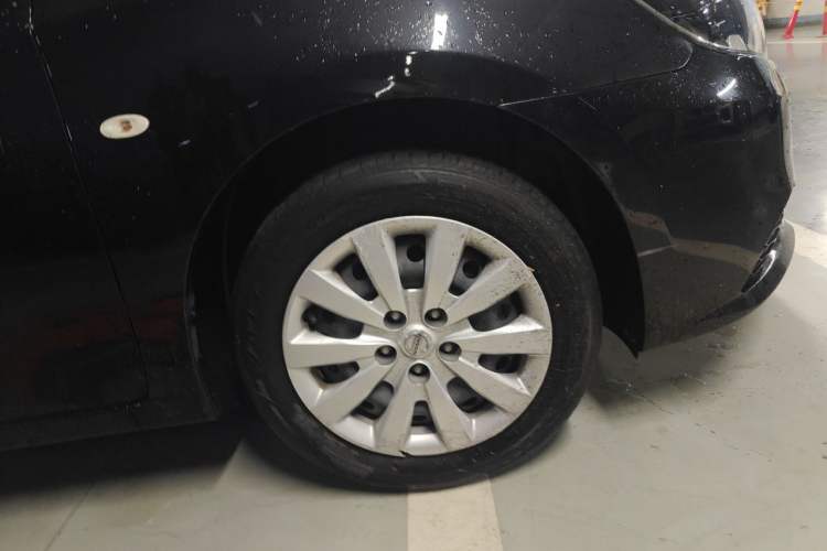 Used Nissan Sylphy 2021 Classic 1.6XE CVT Comfort Edition Right Front Wheel Hub
