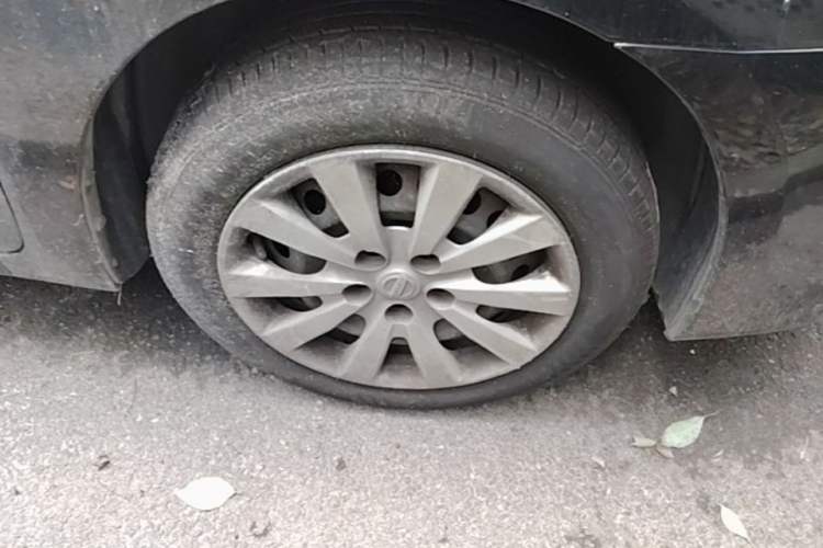 Used Nissan Sylphy 2021 Classic 1.6XE CVT Comfort Edition Right Front Wheel Hub