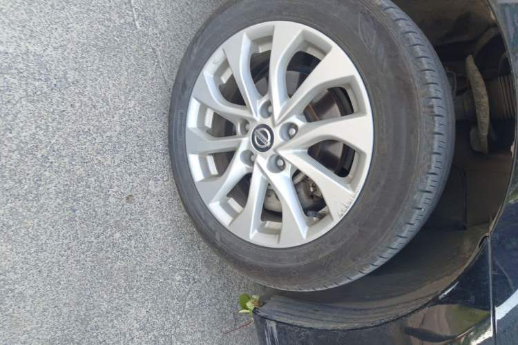 Used Nissan Sylphy 2021 Classic 1.6XL CVT Luxury Edition Right Front Wheel Hub
