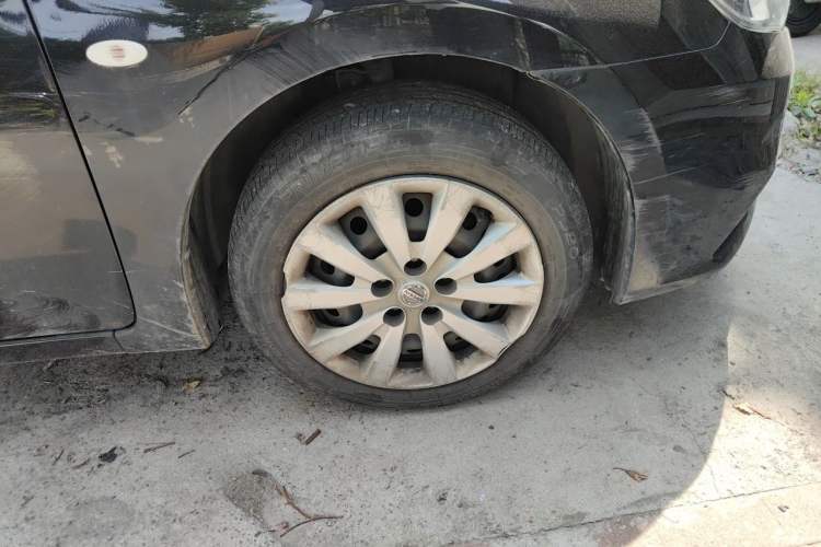 Used Nissan Sylphy 2021 Classic 1.6XE CVT Comfort Edition Right Front Wheel Hub