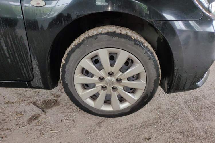 Used Nissan Sylphy 2021 Classic 1.6XE CVT Comfort Edition Right Front Wheel Hub