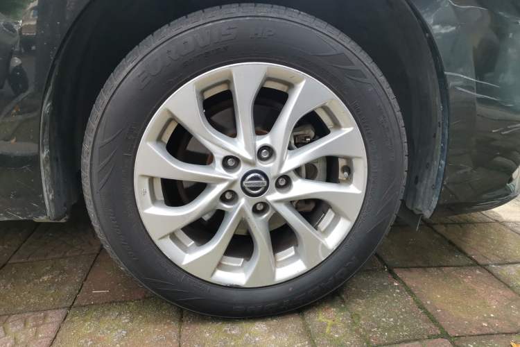 Used Nissan Sylphy 2021 Classic 1.6XL CVT Luxury Edition Right Front Wheel Hub