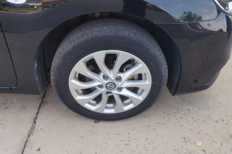 Used Nissan Sylphy 2021 Classic 1.6XL CVT Luxury Edition Right Front Wheel Hub