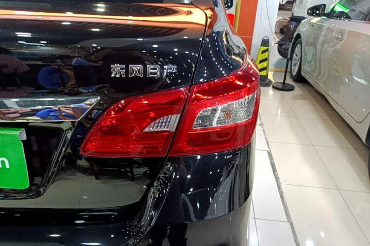 Used Nissan Sylphy 2021 Classic 1.6XL CVT Luxury Edition Right Rear Taillight