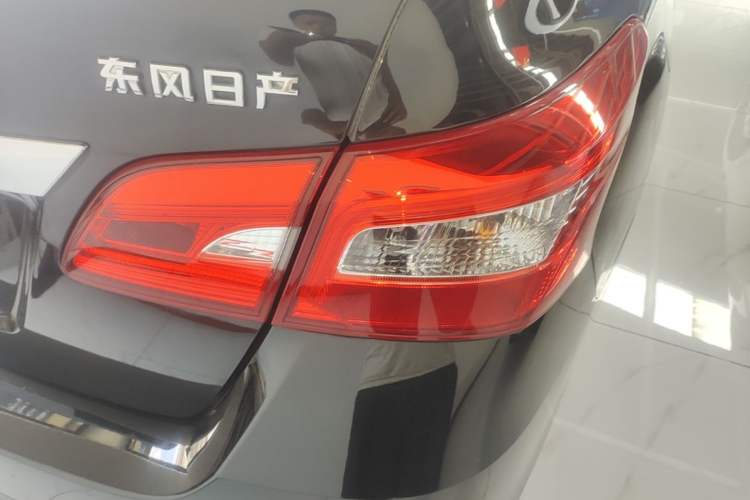 Used Nissan Sylphy 2021 Classic 1.6XL CVT Luxury Edition Right Rear Taillight