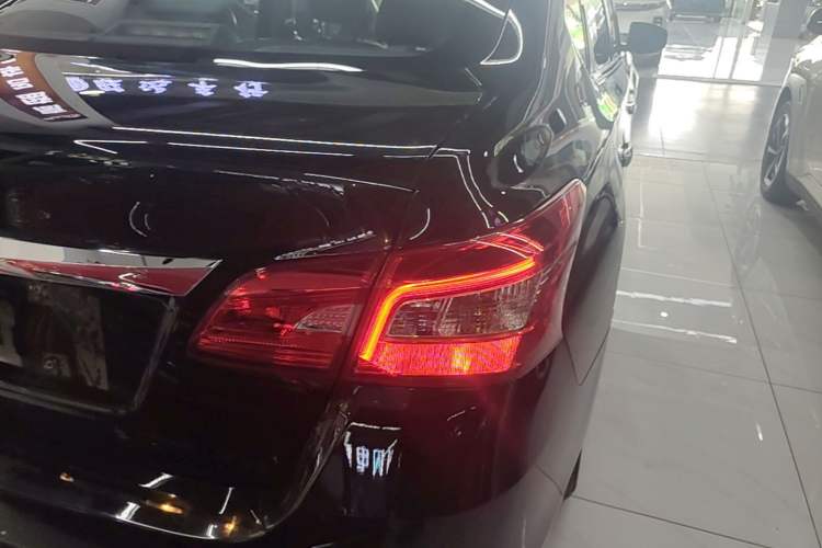 Used Nissan Sylphy 2021 Classic 1.6XE CVT Comfort Edition Right Rear Taillight