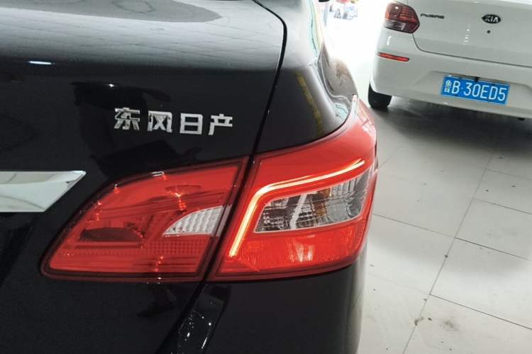 Used Nissan Sylphy 2021 Classic 1.6XE CVT Comfort Edition Right Rear Taillight