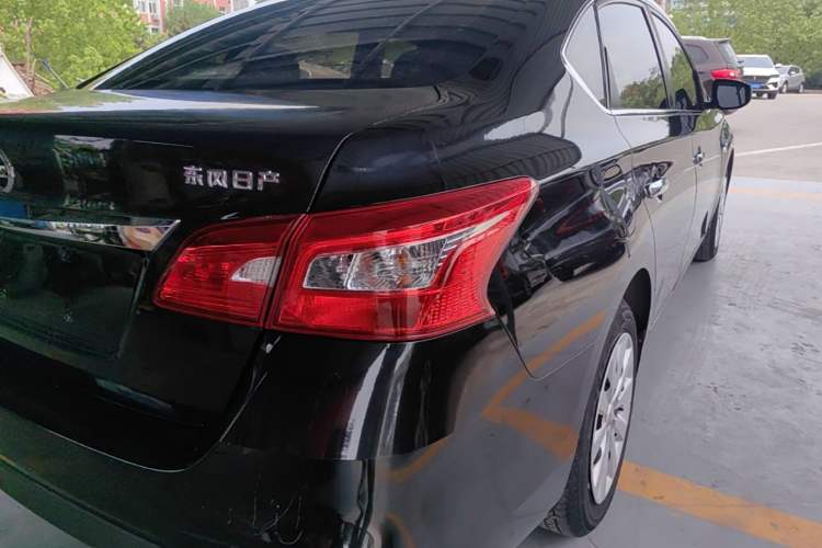 Used Nissan Sylphy 2021 Classic 1.6XE CVT Comfort Edition Right Rear Taillight