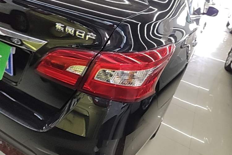 Used Nissan Sylphy 2021 Classic 1.6XL CVT Luxury Edition Right Rear Taillight