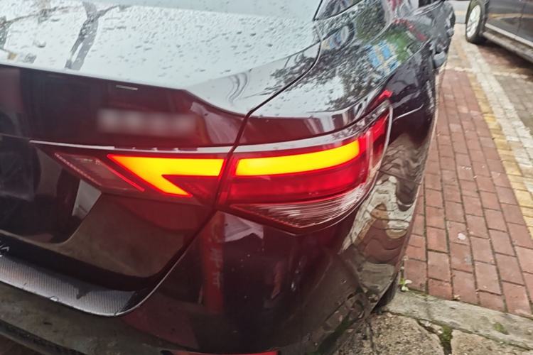 Used Nissan Sylphy 2021 1.6L XL CVT Enjoyment Edition Right Rear Taillight