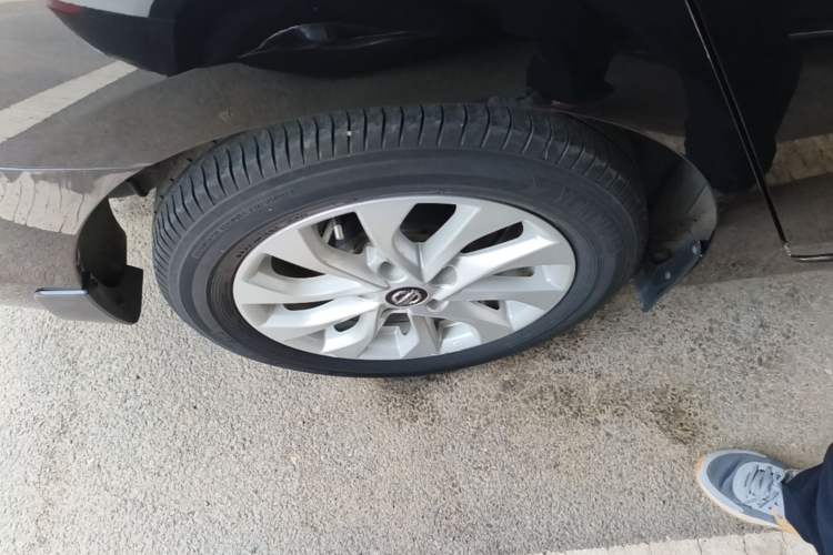 Used Nissan Sylphy 2021 Classic 1.6XL CVT Luxury Edition Right Rear Wheel Hub