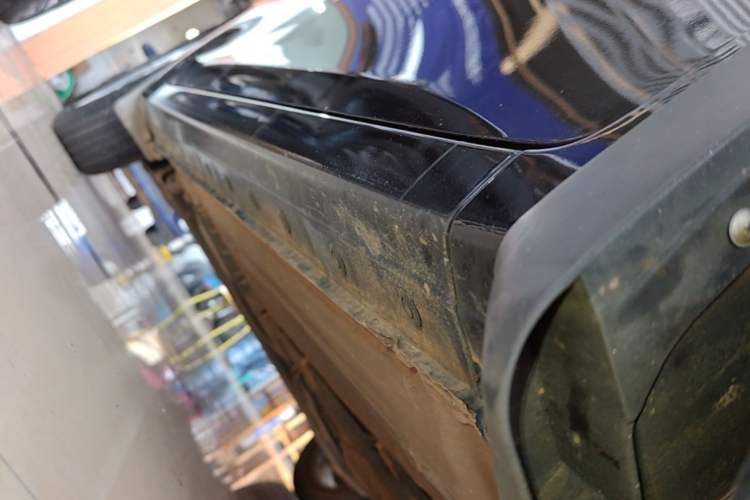 Used Nissan Sylphy 2021 Classic 1.6XL CVT Luxury Edition Right Side Sill