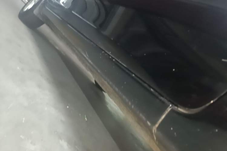 Used Nissan Sylphy 2021 Classic 1.6XL CVT Luxury Edition Right Side Sill