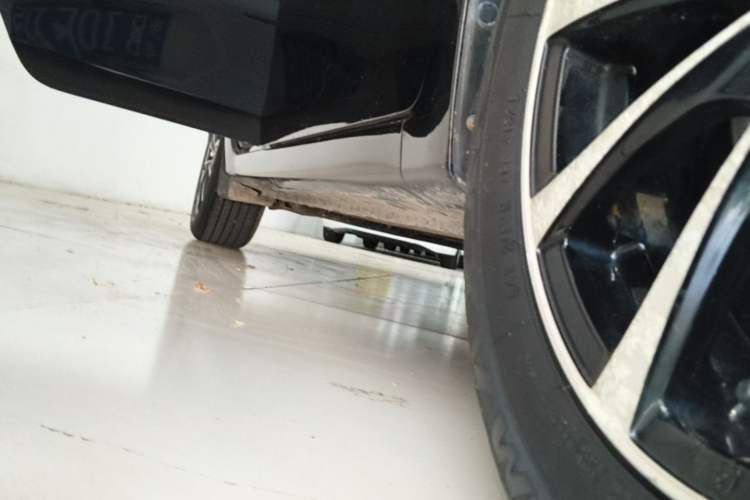 Used Nissan Sylphy 2021 Classic 1.6XE CVT Comfort Edition Right Side Sill
